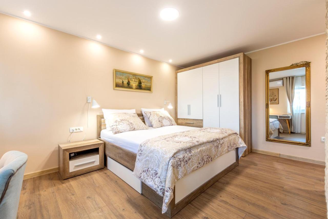 ספליט Croparadise Hostel מראה חיצוני תמונה