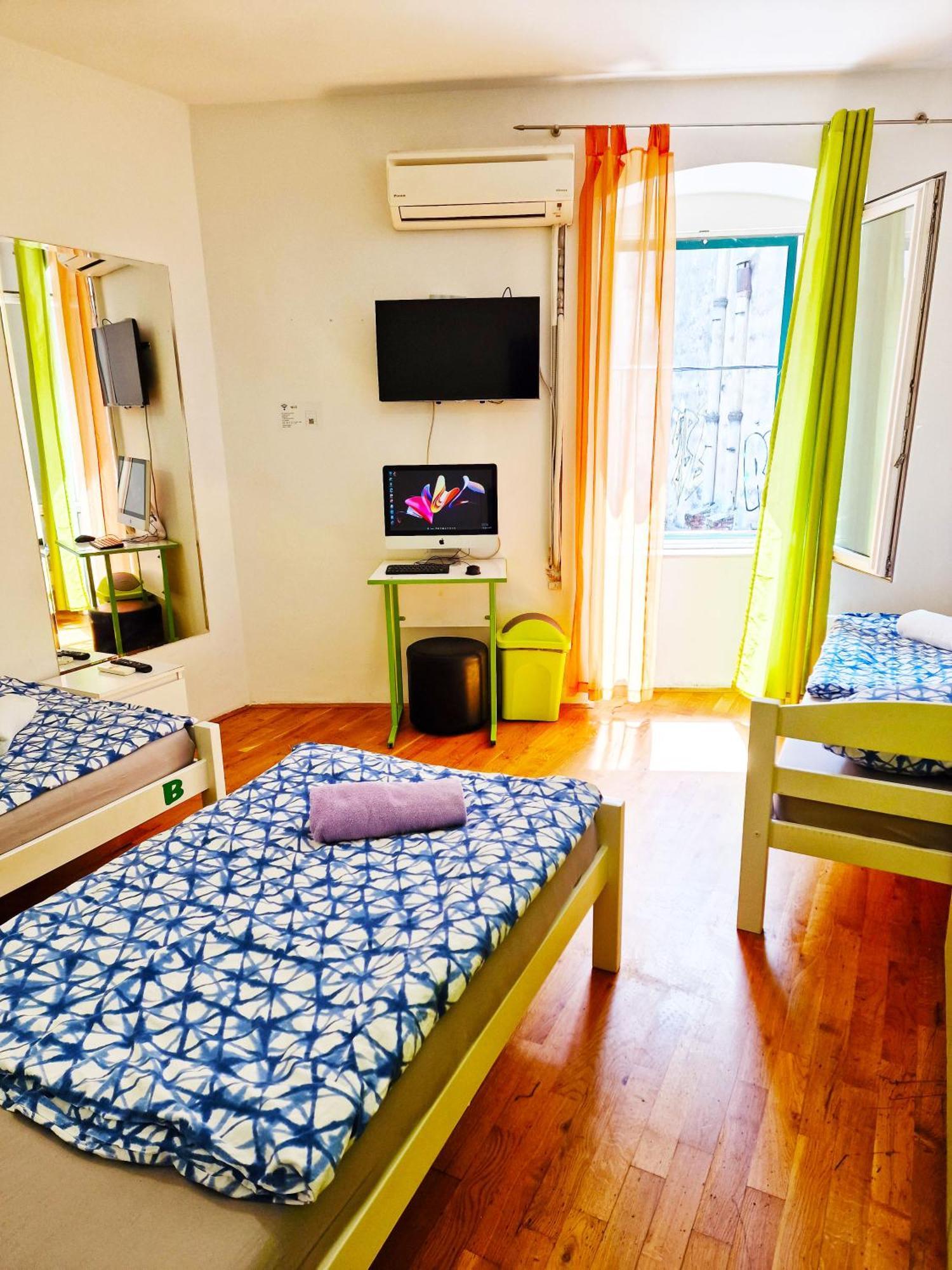 ספליט Croparadise Hostel מראה חיצוני תמונה