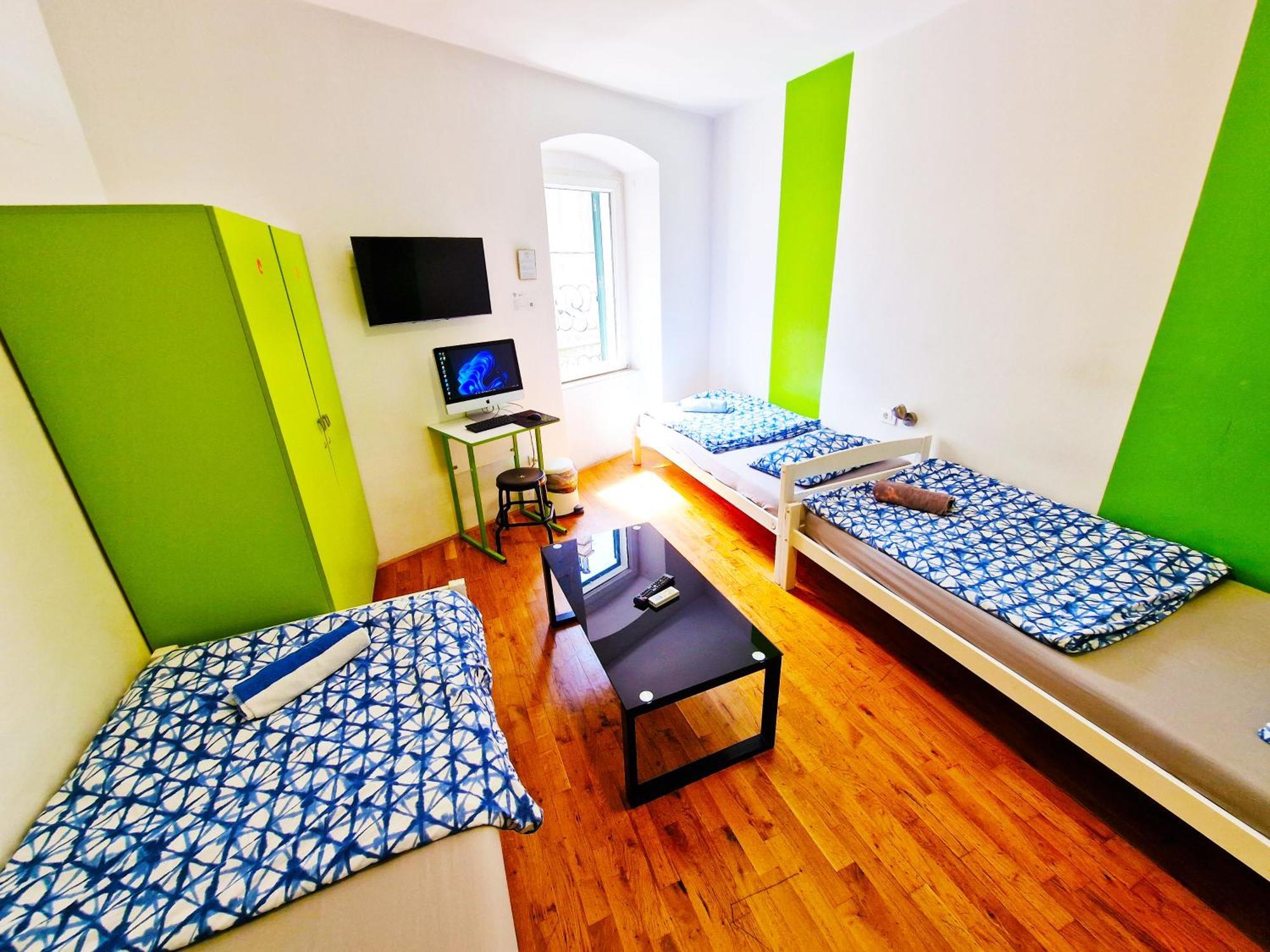 ספליט Croparadise Hostel מראה חיצוני תמונה